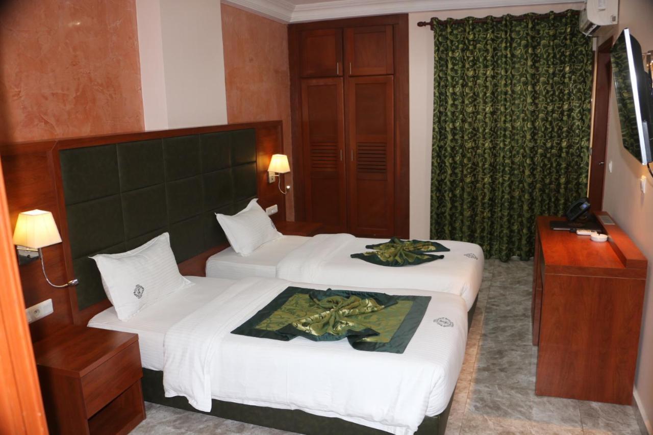 Hotel Jouvence International Yaoundé Exterior photo